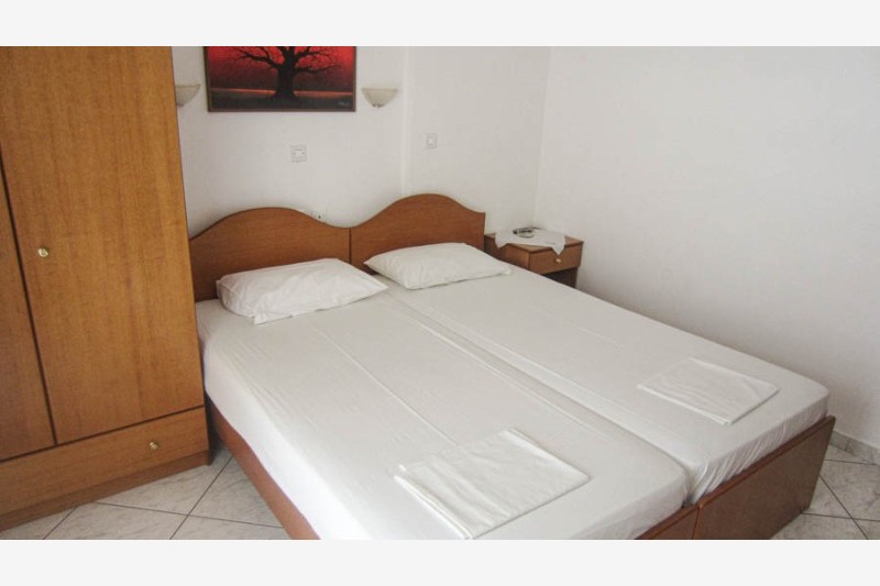 Vila Hrisa-Hellena travel (2)