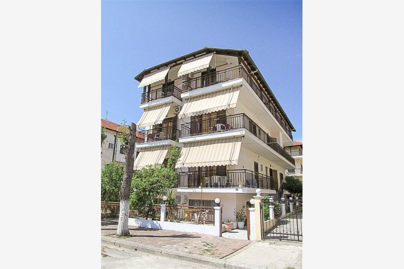 Vila Hrisa-Hellena travel (1)