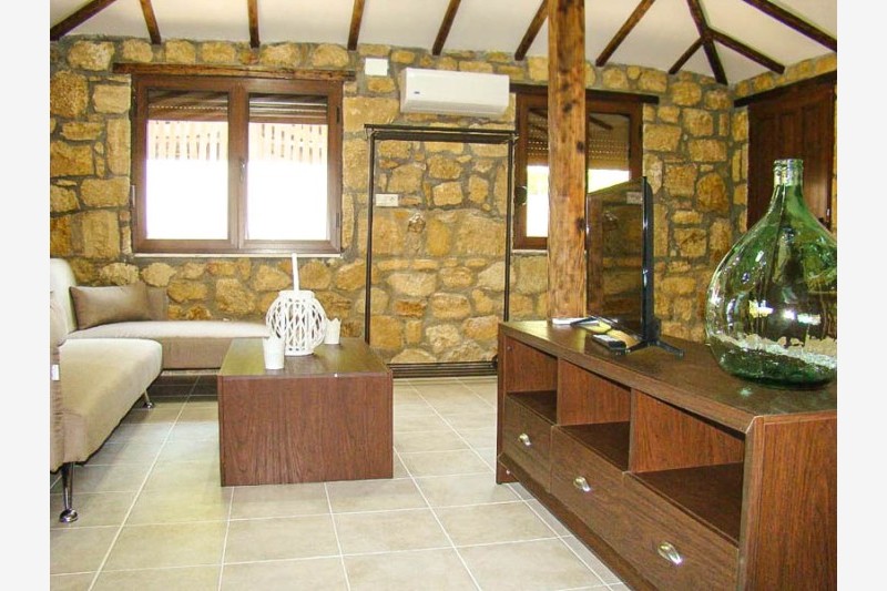 Vila Hrisa-Hellena travel (2)