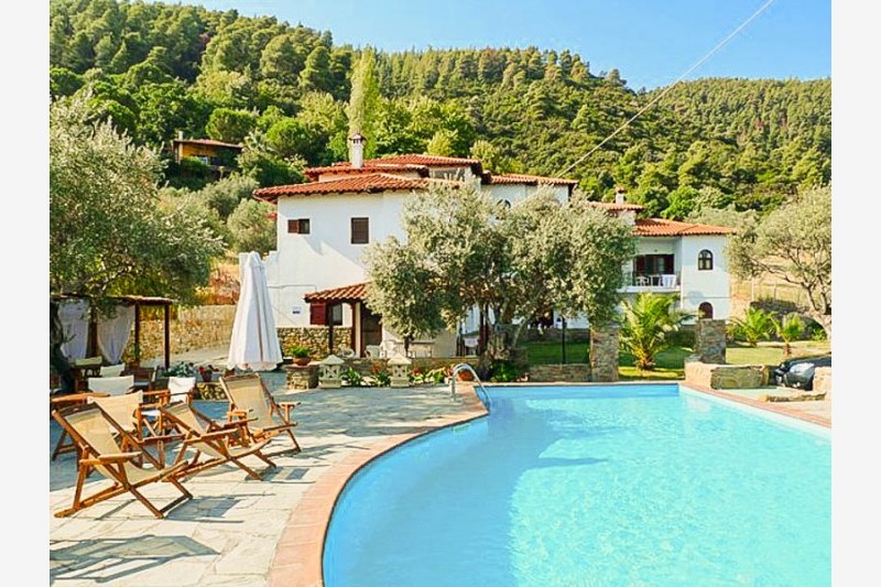 Vila Hrisa-Hellena travel (1)